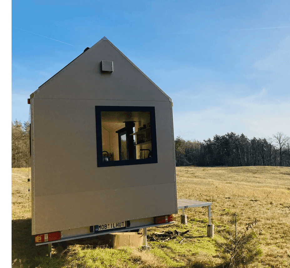 Mobile Hut